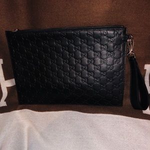 Gucci Leather clutch , wristlet